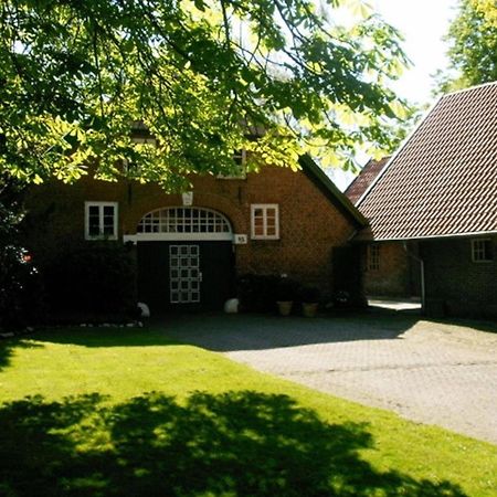 Ammerlaender Ferienwohnung Westerstede Exterior photo