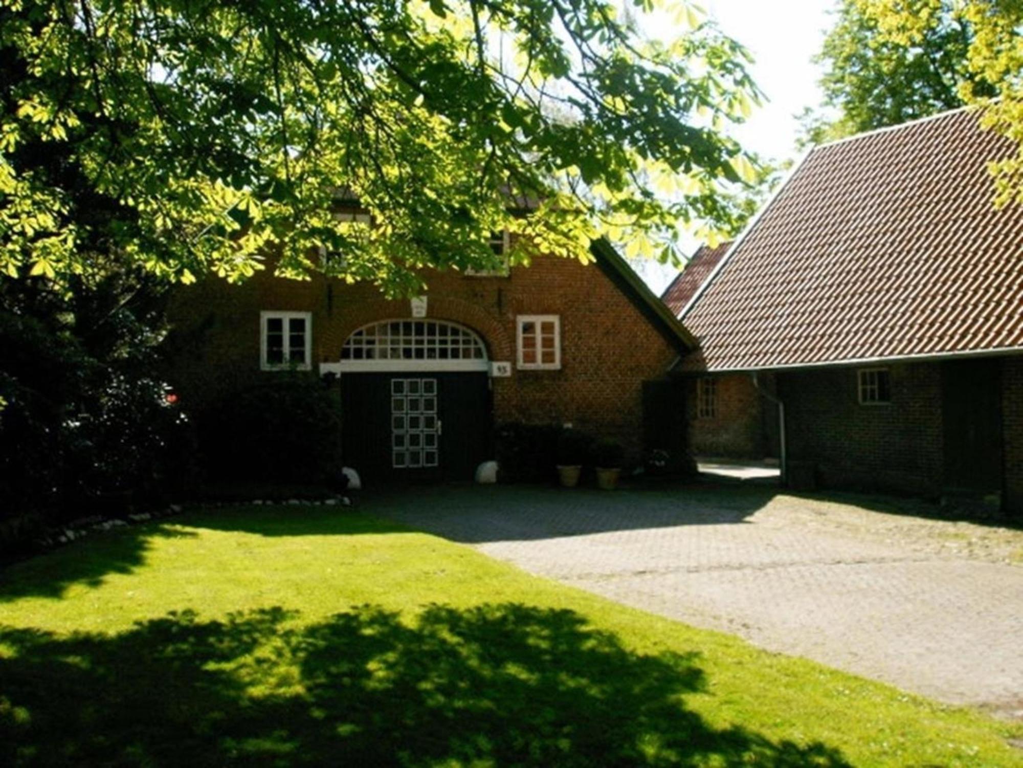 Ammerlaender Ferienwohnung Westerstede Exterior photo