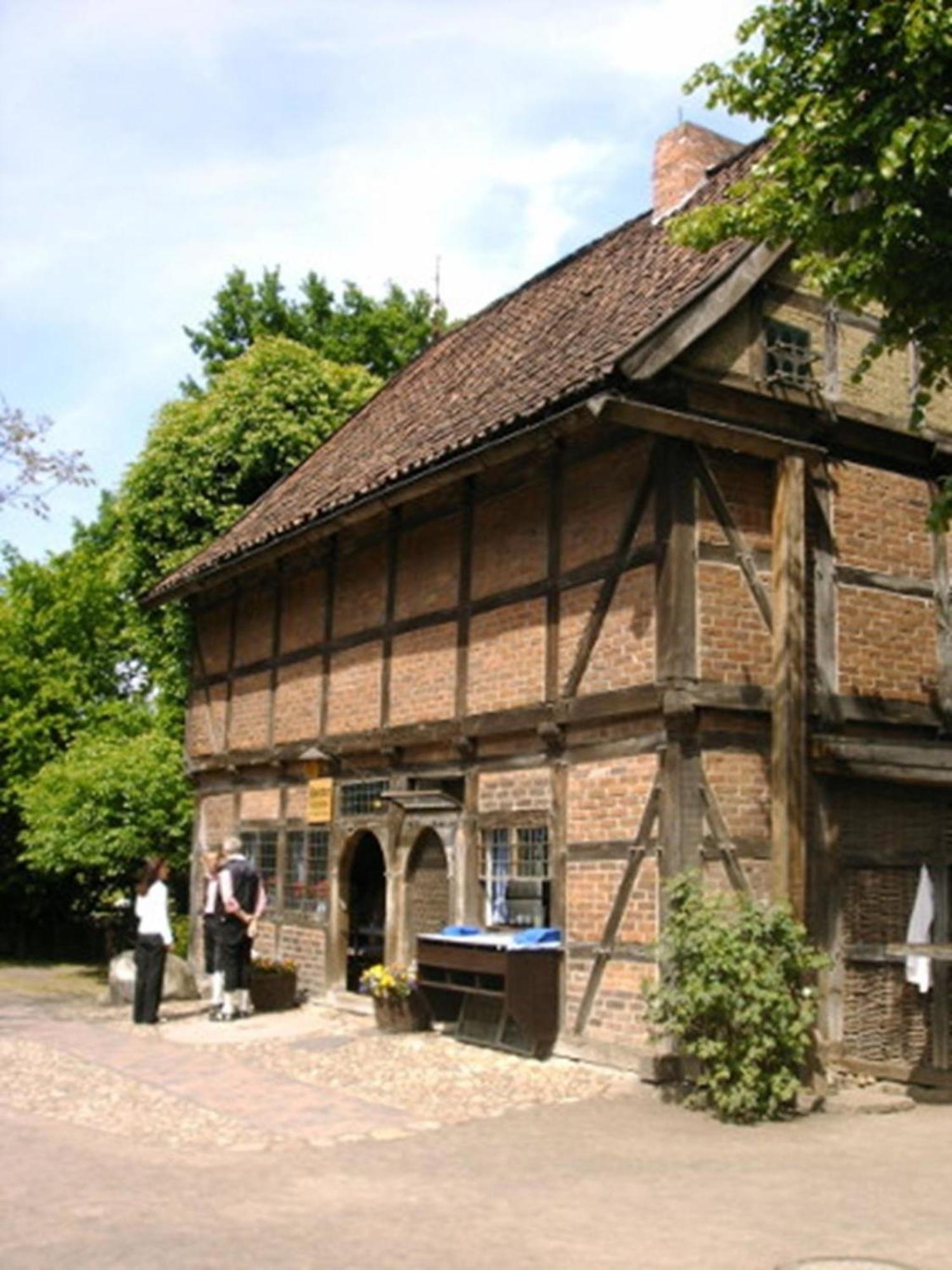 Ammerlaender Ferienwohnung Westerstede Exterior photo